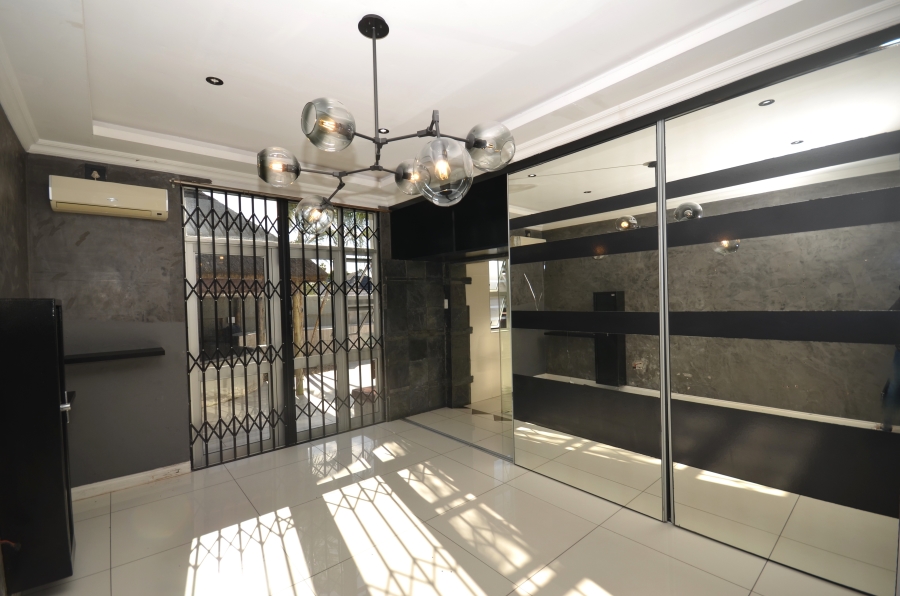 3 Bedroom Property for Sale in Vincent Eastern Cape